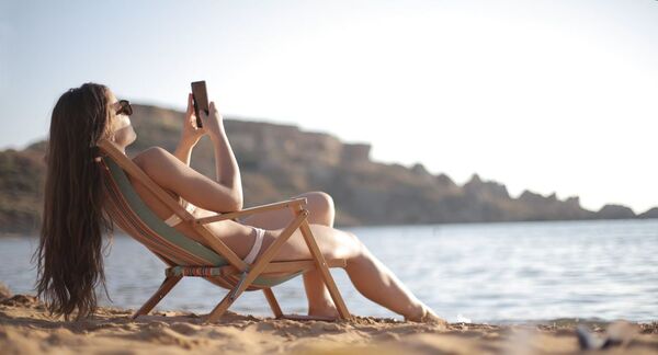 10 Alimentos que potencian el tono y duración de tu bronceado