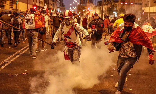 Perú: Ascienden a 60 los muertos en las protestas antigubernamentales - OviedoPress