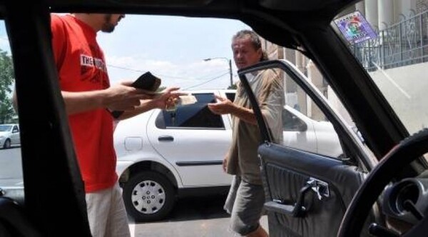 Diario HOY | Estacionamiento tarifado regiría desde mayo: conozca los detalles