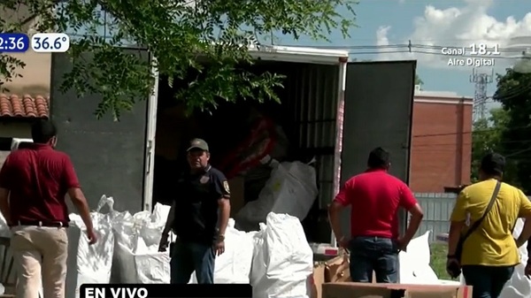 Secuestraron un camión que salía del aeropuerto - Noticias Paraguay