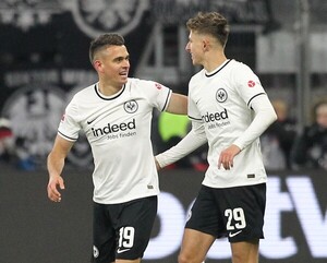 Diario HOY | Eintracht escala al segundo puesto de la Bundesliga