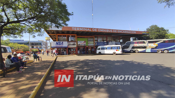 LUEGO DE UNAS SEMANAS INTENSAS MERMÓ EL MOVIMIENTO EN LA TERMINAL DE ENCARNACIÓN - Itapúa Noticias