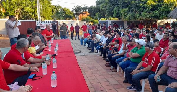 Santi ofrece fortalecer empresas del Estado; Efraín, echar a los funcionarios públicos, afirman - ADN Digital