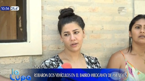 Robacoches hacen dos por uno y se llevan autos de hermanas