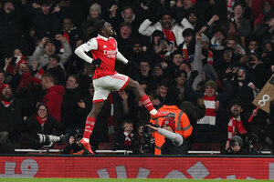 Nketiah, el héroe del Arsenal que le ganó en un partidazo al Manchester United