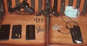 La Nación / Detienen a 4 hombres y 2 menores con armas de fuego en Ñemby
