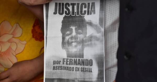 La Nación / Crimen de Fernando Báez: Argentina en vigilia, mientras gobierno paraguayo no se pronuncia sobre el caso