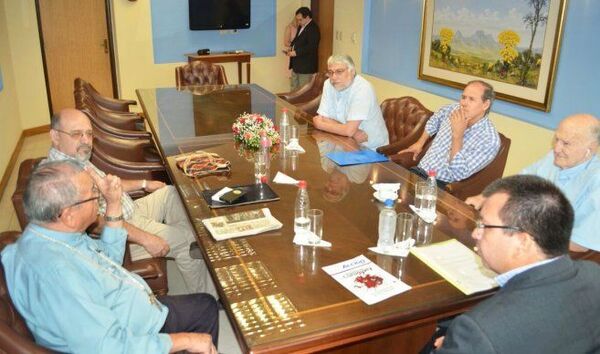 Monseñor Medina advierte que en listas sábana hay varios impresentables