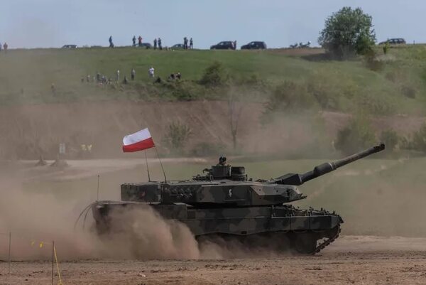 Polonia anuncia que pedirá permiso para enviar a Ucrania los tanques Leopard - Mundo - ABC Color