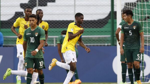 Ecuador vence por la mínima a Bolivia