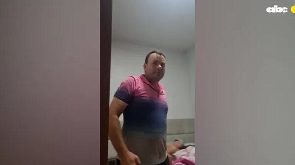 Video: intentó quemar su casa para que su familia “no disfrute de su sacrificio” - Nacionales - ABC Color