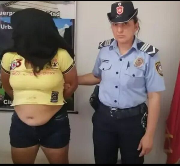 Diario HOY | Mujer arrancó de un mordisco parte de la oreja de la actual novia de su ex