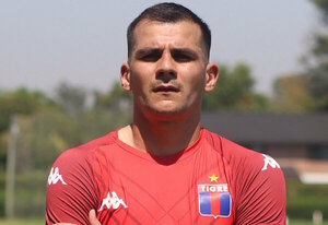 Santiago Rojas fue presentado oficialmente en Tigre