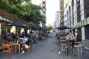 Estacionamiento tarifado: Comuna no informó a restaurantes de cobros  por cierre de calles  - Economía - ABC Color
