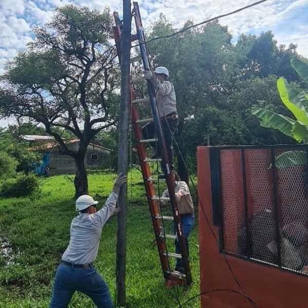 Diario HOY | Realizan cortes masivos de conexiones mau en Ypané