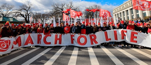 EE.UU celebró la Marcha por la Vida con la esperanza de un mundo nuevo tras la anulación del aborto
