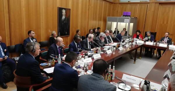 La Nación / GFFA: ministro Bertoni defendió la producción que se centran en la actividad sostenible