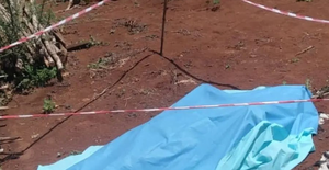 Hallan el cadáver de dos jóvenes, con rastros de quemaduras - Noticiero Paraguay