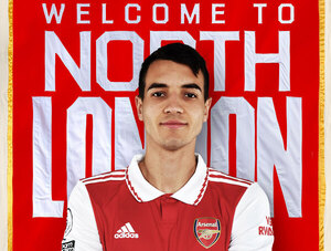 Luego de su buen Mundial, el polaco Jakub Kiwior ficha por el Arsenal