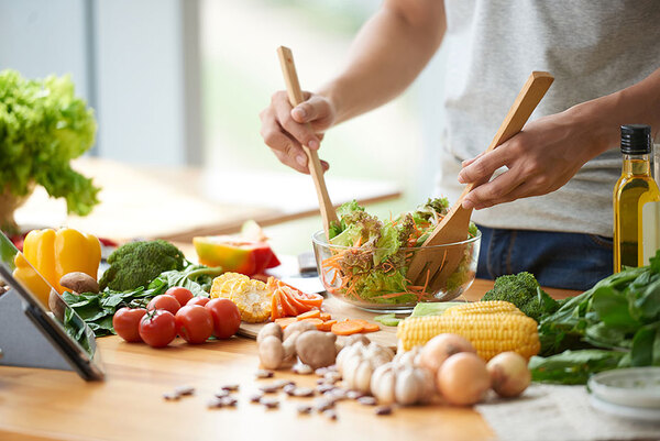 Cuida tu salud con alimentación saludable