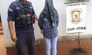 Detienen a mujer que intentó hurtar productos de belleza de Fortis