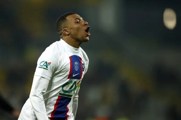 Repóquer de Mbappe, goleada del PSG y trámite a octavos - Fútbol Internacional - ABC Color