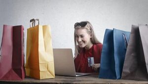Compras en línea rompen récord en 2022 (principal desafío para este año es la concienciación)