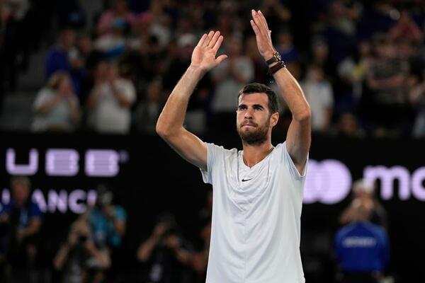 Diario HOY | Khachanov a semis ante un Korda que abandonó