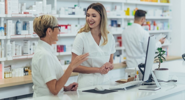 Clientes del banco Sudameris accederán a descuentos en la cadena Farmacenter