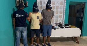 La Nación / Detienen a dos supuestos implicados en el asalto a un banco en Pirapó