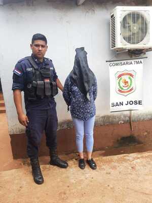 Mujer quiso robar varios productos capilares de Fortis y terminó presa - La Clave