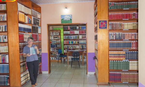 Invitan a aprovechar materiales bibliográficos en biblioteca de Mallorquín