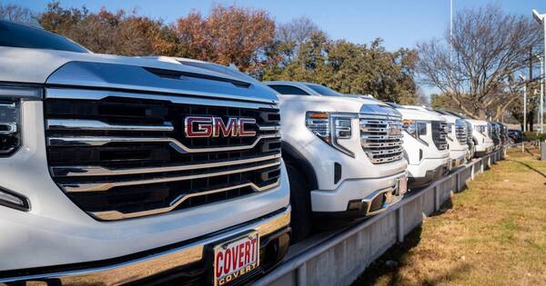 La Nación / General Motors fue el mayor vendedor de autos en EEUU en 2022