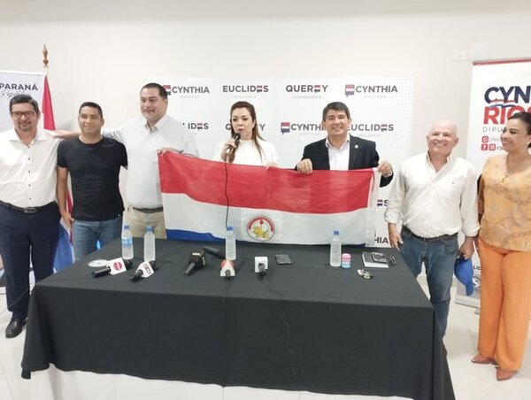 Candidatura de Drakeford recibe apoyo del equipo departamental de Nueva República en Alto Paraná