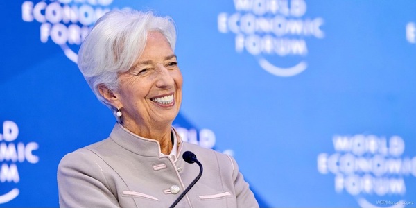 Christine Lagarde dice que van a subir las tasas de interés significativamente a un ritmo sostenido - Revista PLUS