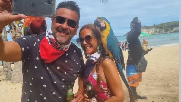 Pese al bombardeo, Roberto Pérez sigue feliz