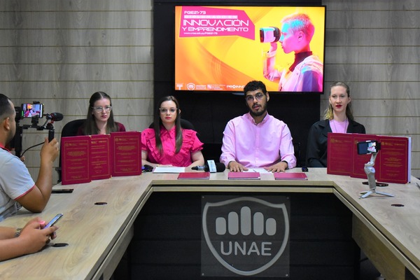 UNAE presentó el Diplomado en Innovación y Emprendimiento FGIE21-73