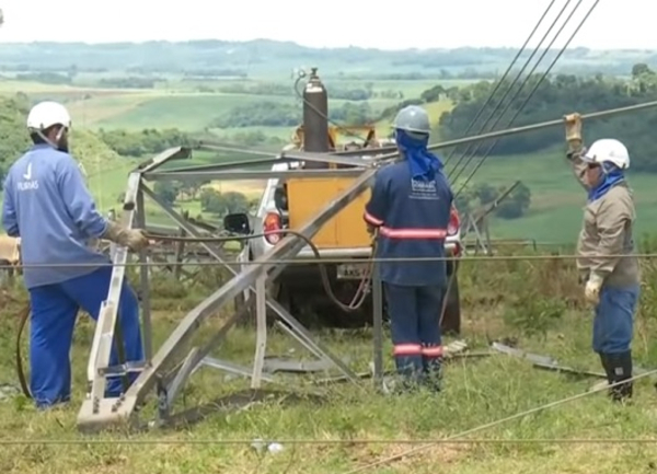 Estado de Paraná reforzará seguridad de las torres de transmisión de energía - La Clave