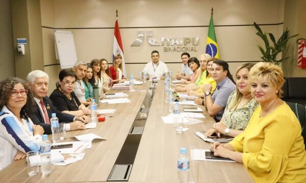 Realizan primera reunión con miras a becas de Itaipu 2023