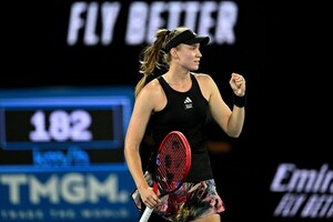 Diario HOY | La 'bombardera' Rybakina, a semis del Australian Open