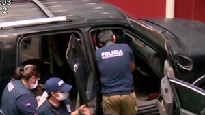 Caso Líder Ríos: Inspeccionaron los vehículos que usó el policía - SNT