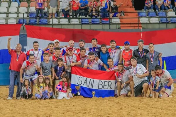 Fútbol playa: San Ber, en la cúspide - Polideportivo - ABC Color