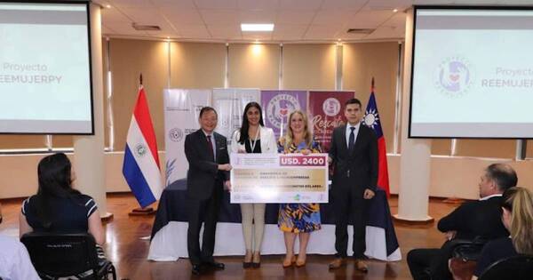 La Nación / Entregan capital a mipymes afectados