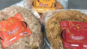 Porkon innova con sus chorizos artesanales gourmet (bacon con aceitunas y extra picante habanero, sobresalen)