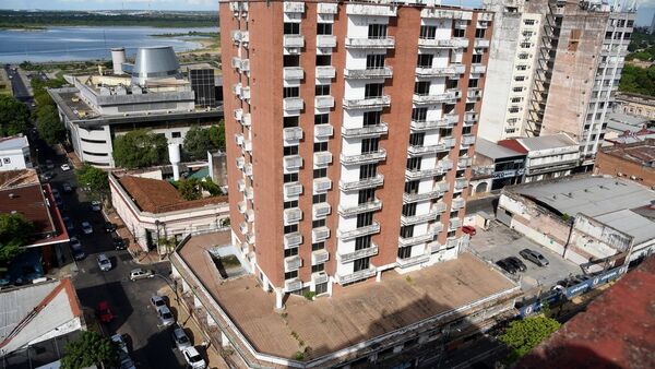 Pasaron 9 ministros por el MEC y no dieron solución a edificio abandonado