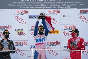 Piloto paraguayo conquista Italia en Fórmula 4 | 1000 Noticias