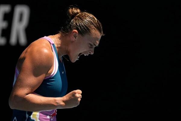 Diario HOY | Sabalenka fulmina a Vekic y se verá con Linette en semis