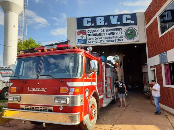 Bomberos de Cambyretá recibe nuevo carro contra incendios