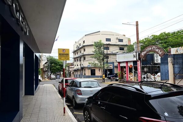 Sindicalistas rechazan estacionamiento tarifado en Asunción  - Nacionales - ABC Color