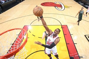 Diario HOY | Adebayo lidera remontada de los Heat ante Celtics en la NBA